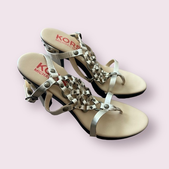 Women’s Michael Kors Made In Italy Leather Strappy Studded 4” Metallic Heels S 9 - Picture 10 of 14